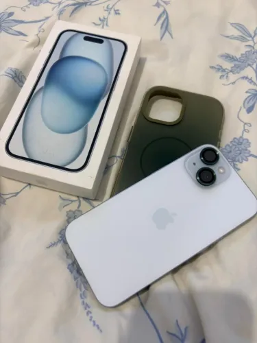 iPhone 15 - 128g