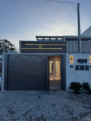 Vendo casa nova com 3q sendo 1 suite e 1 banheiro social em Palmas - TO