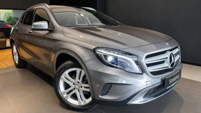 Mercedes-Benz GLA 200 Adv. 1.6/1.6 TB 16V Flex Aut. 2015