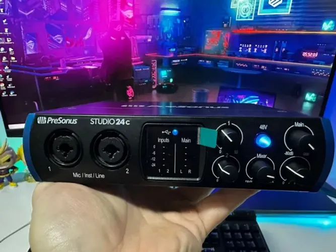 Interface De Áudio Presonus Studio24c Com Phantom Power