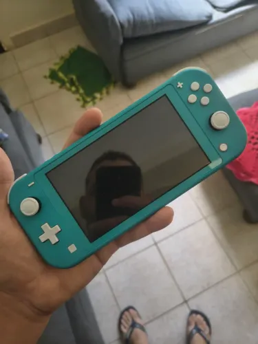 SWITCH LITE TURQUESA + SD 128 + CASE