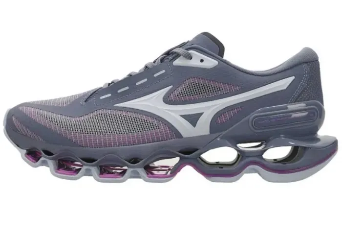 Eu tenho esse mizuno ele é o último tamanho 36