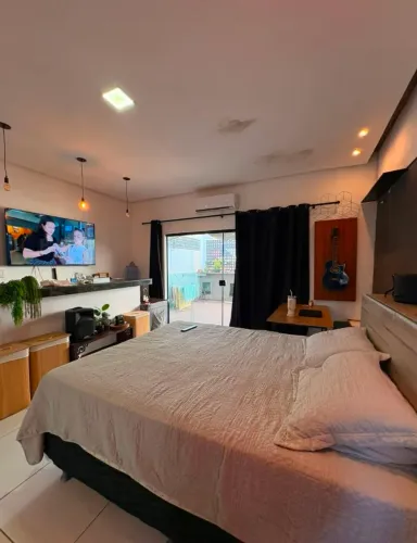 Vendo uma cama Queen size