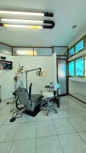 Sala comercial para alugar no bairro Gonzaga - Santos/SP