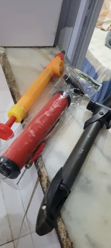 Bombas de encher e de Veneno
