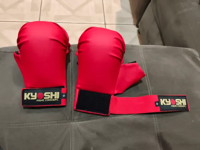 Luva Kyoshi karatê Tamanho G