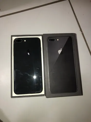 iPhone 8 Plus 