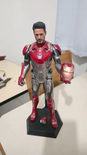ACTIONS  FIGURE