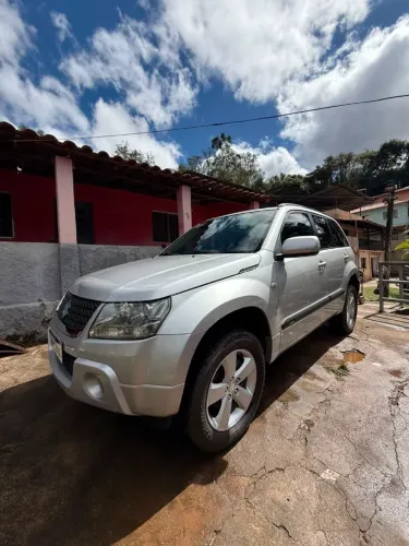 Suzuki Grand Vitara 2.0 16V 4x2/4x4 5P Mec. 2012