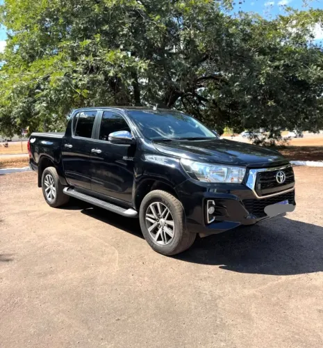 Toyota Hilux CD SRV 4X4 2.8 TDI Diesel Aut. 2020