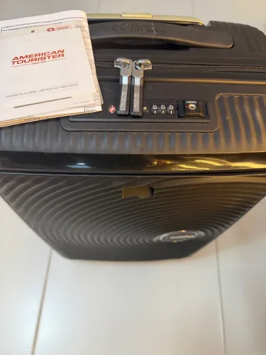 OPORTUNIDADE: Mala de Bordo American Tourister Curio Open Front (Original com Nota)
