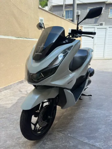 HONDA PCX 160 COM ABS 2023 12.400km.