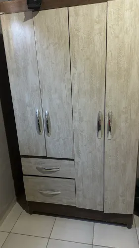 Guarda roupa