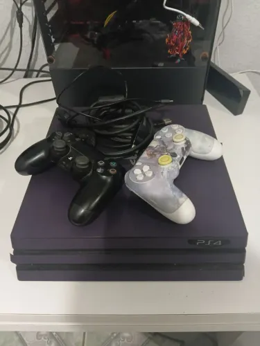 PS4 PRO