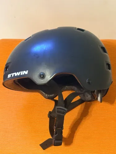 Capacete infantil BTWIN