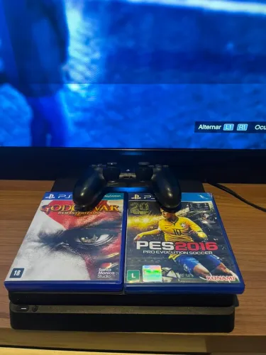 PS4 SLIM 