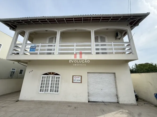 Casa com Sala Comercial -Jd. Cidade de Florianópolis/SC