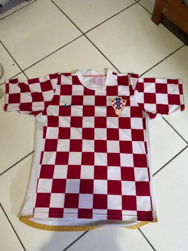 Camisa Seleção Croácia 2006 original sem detalhe , pra quem gosta de camisa retrô