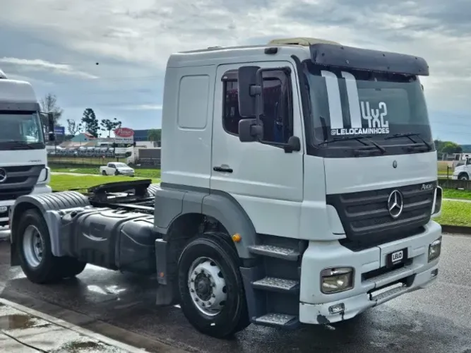 Mb Axor 1933 4x2 Ano 2011 Manual Sem Arla e S10