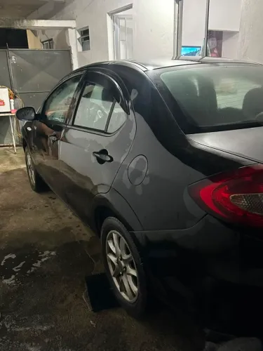 JAC J3 Turin Sedan 1.4 16V 4P Mec. 2012