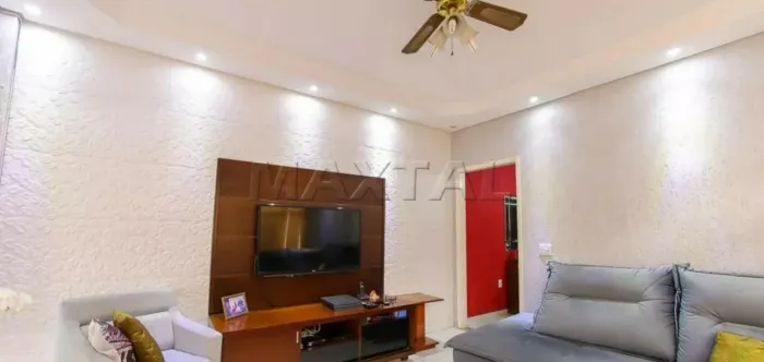 Casa à venda na Vila Guilherme com 80m², área constrida, 180m² terreno, 2 quartos e 4 vaga