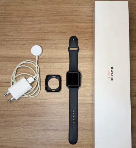 Apple Watch Série 3 42mm (GPS + Cellular)