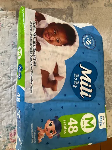 Fraldas descartáveis Tm . M