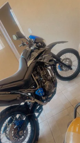 Moto extra