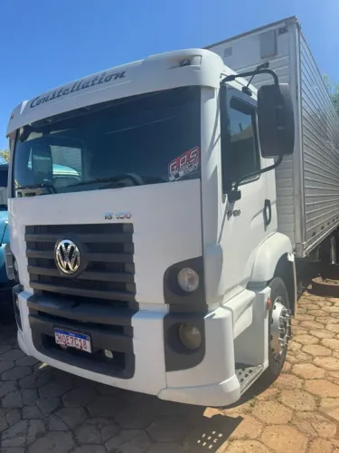 VENDO CAMINHÃO VW 15-180 