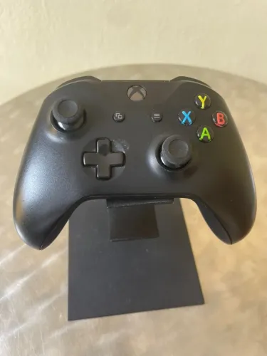 Controle original Xbox One (Series S e X) em ótimo estado, funcionando perfeitamente