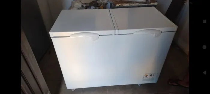 Freezer Horizontal Fricon 450 lts seminovo