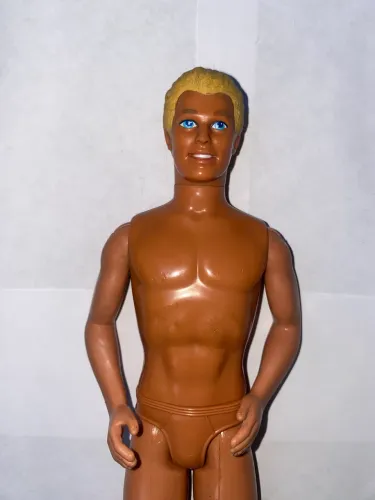 Boneco Ken antigo Estrela Barbie anos 90