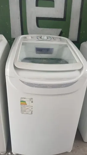 Vende-se Máquina Eletrolux 10kg 