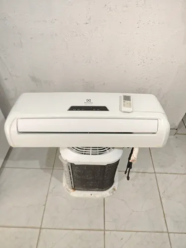 Ar condicionado elétricolux eco turbo gás recolhido manutenção feita