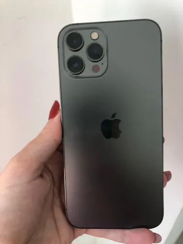 Vendo iPhone 12 pro max