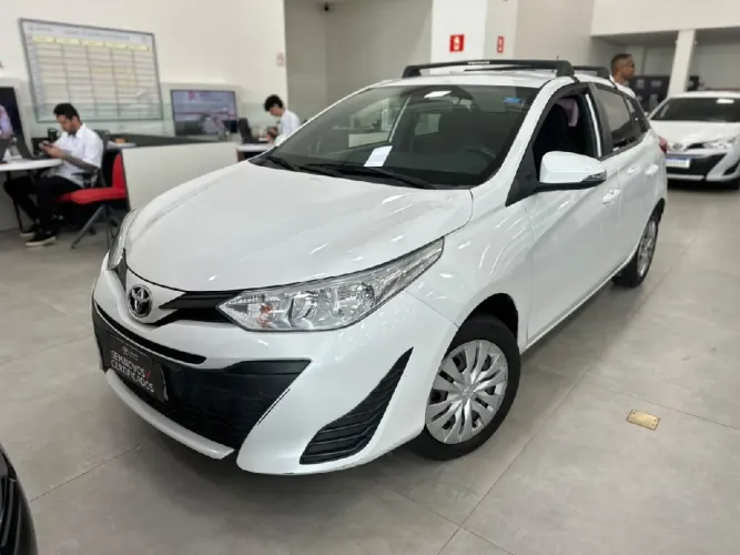 Toyota Yaris Live 1.3 Flex 16V 5P AUT 2022