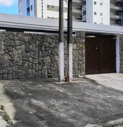Casa para Alugar - Gruta de Lourdes - *