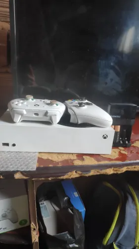 Xbox Séries S, 2 Controle, Leia A Descrição