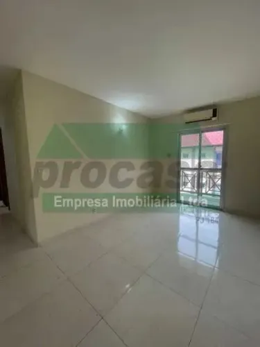 Aluga-se apartamento no parque dez