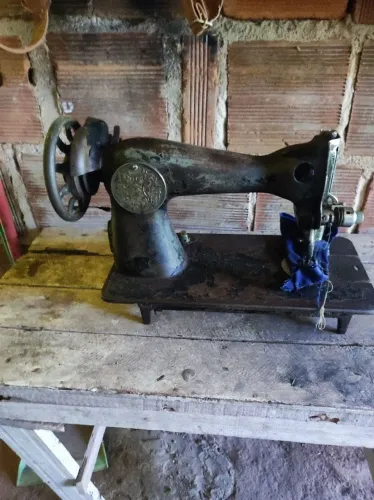 Máquina de costura