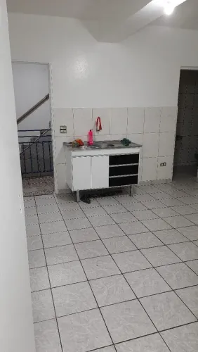 Alugo casa próximo ao metrô vila das belezas preferencialmente para casal sem filhos