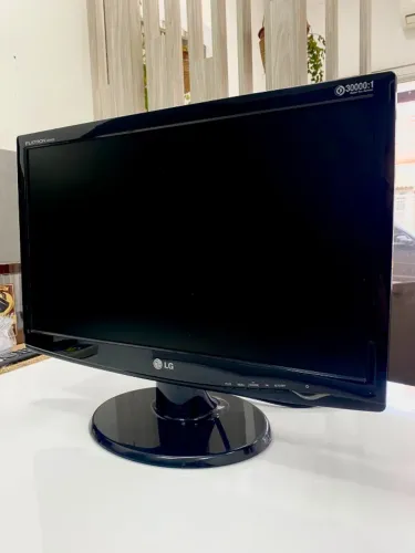 Monitor LG Flatron W2043S 20"