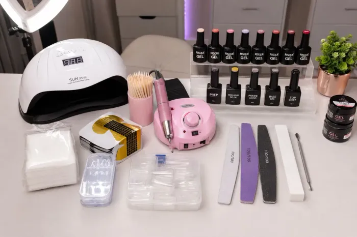 VENDO KIT COMPLETO DE MATERIAIS PARA NAIL DESIGNER