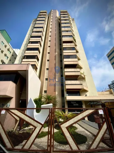 Cobertura com 6 dormitórios à venda sendo 5 suítes, 547.5 m² por - R$ 3.900.000,00 - Centr