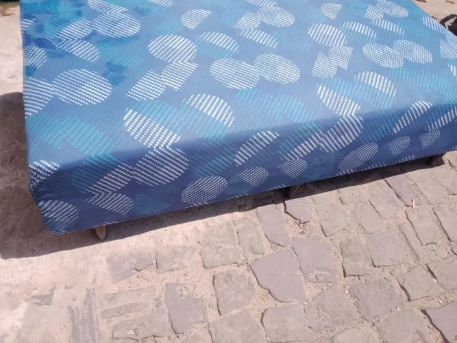 Cama box