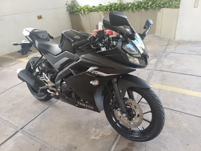 Yamaha R 15 ABS 2025. Em estado de Zero!