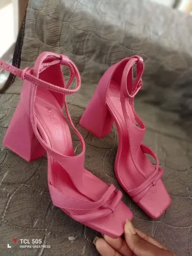 Salto bloco rosa Arezzo