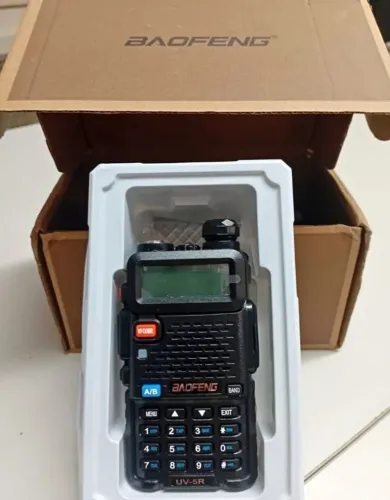 Rádio baofeng uv5r