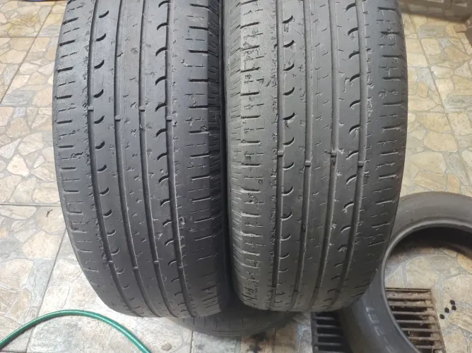 Pneu 215/60/17