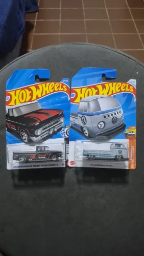 Hot Wheels Pickups Chevy 62 e T2 Wolks + kool Kombi brinde